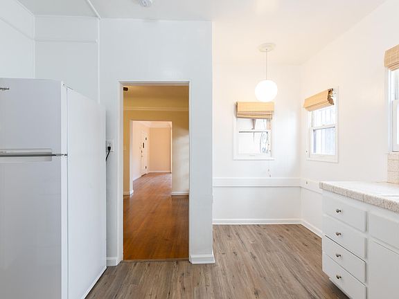 5th image of 434 N Curson Ave APT 2