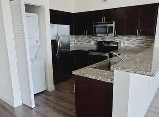 910 S Douglas Rd, Miami, FL 33134