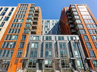 1211 Van St SE APT 204, Washington, DC 20003