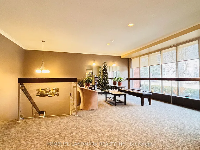 300 Keats Way #207 — Photo 1