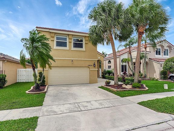 3rd image of 15654 NW 14th Court
