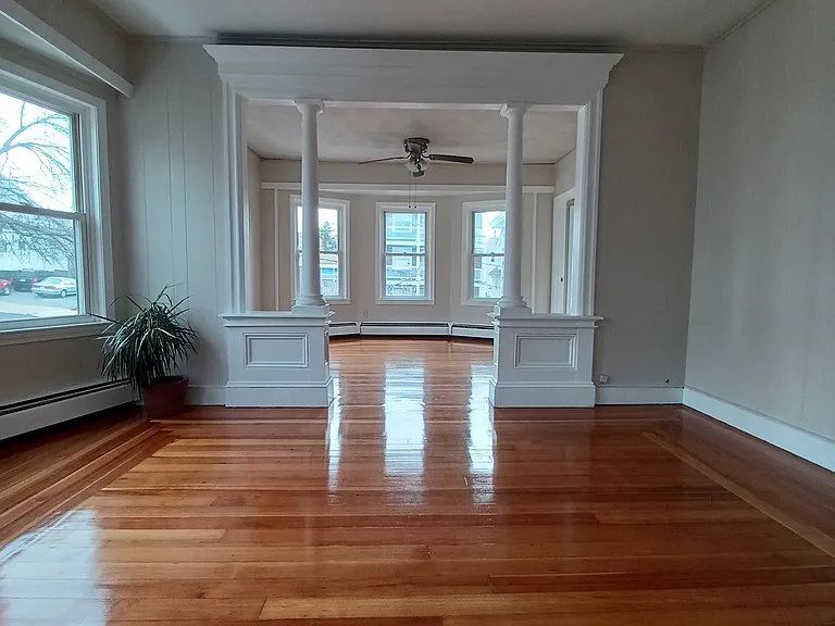 22 Chestnut St — Photo 14