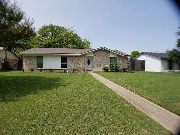 3rd image of 1613 Mosswood Ct