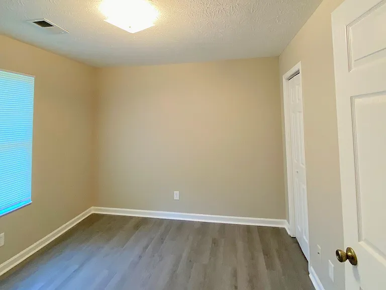 191 Harvell Dr #G1 — Photo 11