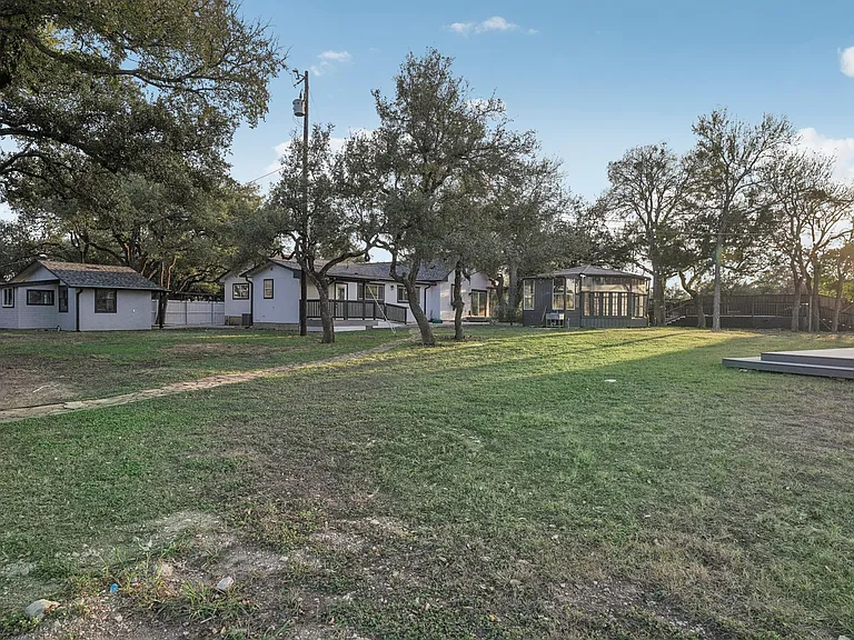1739 Starwood Dr — Photo 44