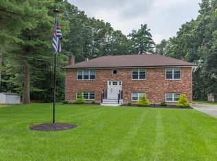 50 Birchwood Rd, Tewksbury, MA 01876