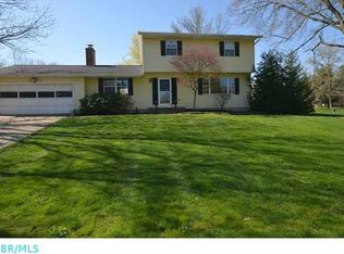 19 Wesleyan Cir, Granville, OH 43023