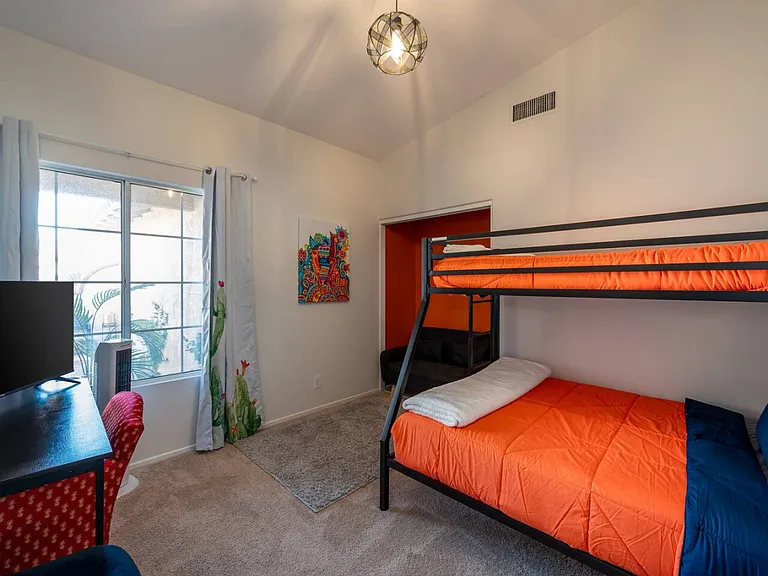 Buckskin Cir — Photo 21