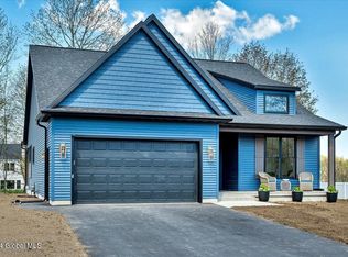 126 Hidley Rd, Wynantskill, NY 12198