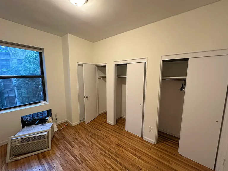 330 E 90th St #3A — Photo 1
