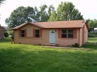 10040 W Green Cemetery Rd, Bon Aqua, TN 37025