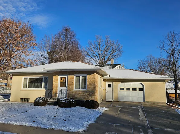 312 Saint Anthony St N, Preston, MN 55965