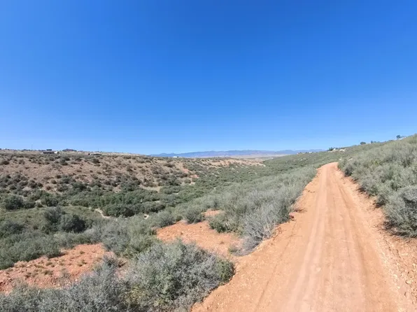 9790 E ANTRIM Road #18, Dewey, AZ 86327
