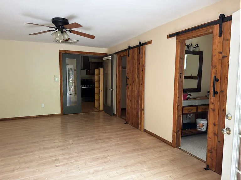 E Walnut Dr — Photo 7