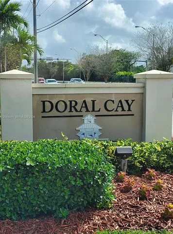4 bed, 3.5 bath, 2328 sqft, $4,450 — Photo 2
