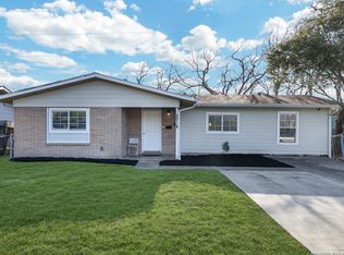2018 Arroya Vista Dr, San Antonio, TX 78213