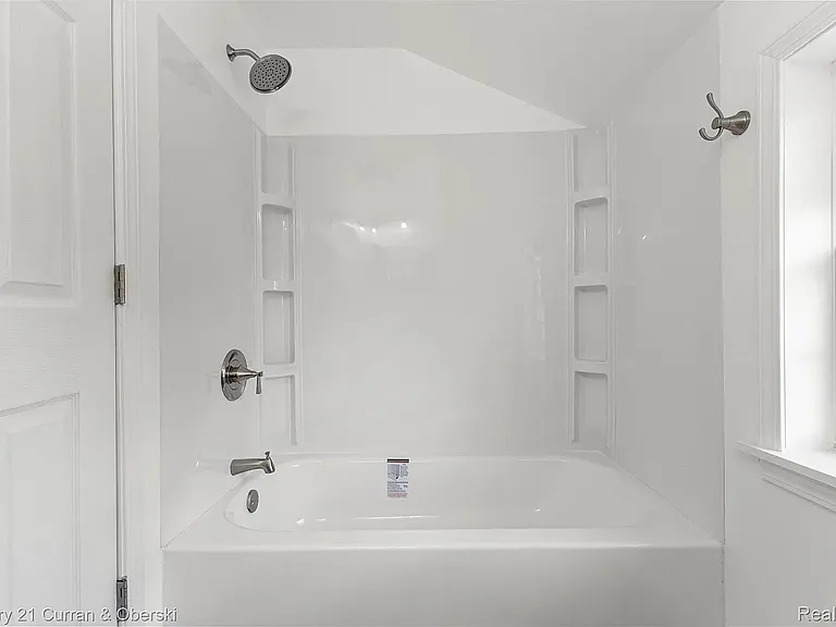 13367 Fordline St — Photo 34