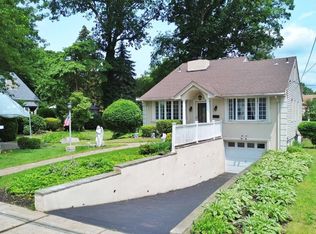 23 Kathryn Pl, Bergenfield, NJ 07621