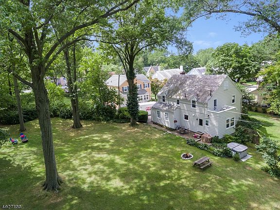 2nd image of 397 Hall Ct