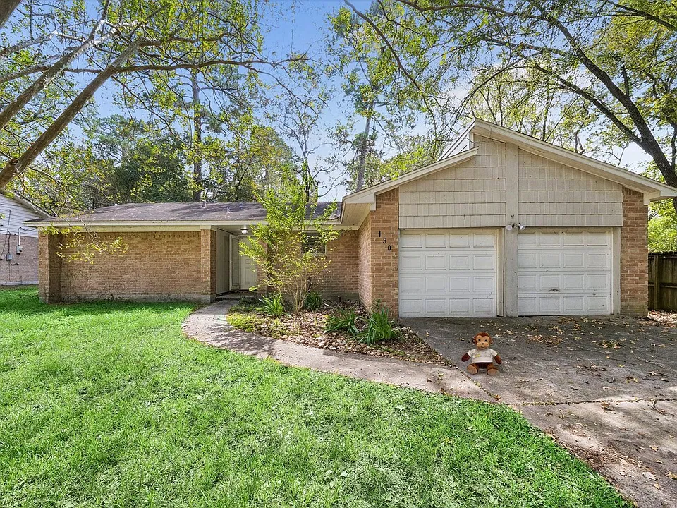 130 Red Oak Ln
