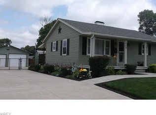 228 25th St NW, Massillon, OH 44647