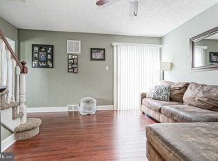 18 Union Ave, Bellmawr, NJ 08031