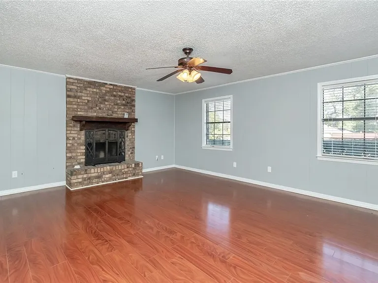 1000 Choctaw Bluff Rd — Photo 2