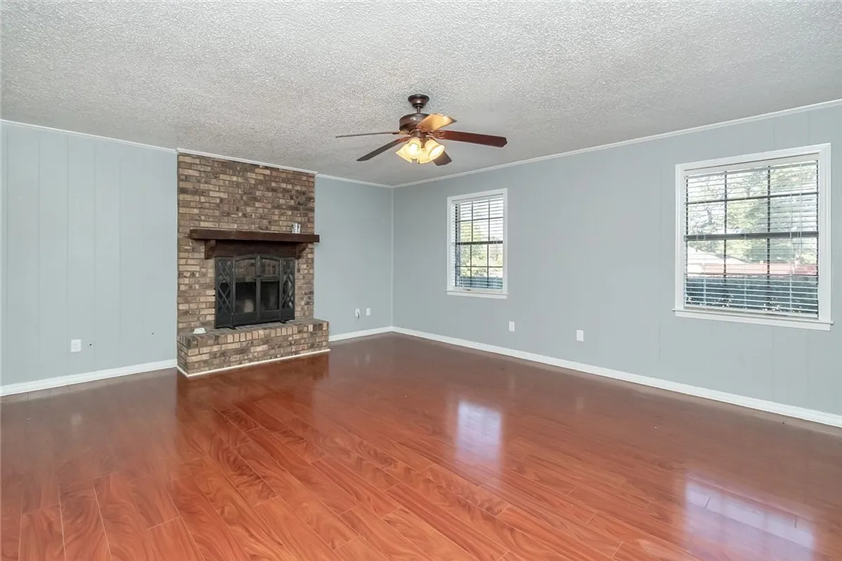 Building Photo - 1000 Choctaw Bluff Rd