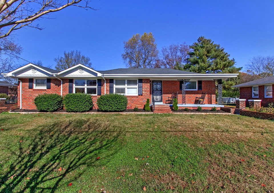 1st image of 918 Glenwood Dr