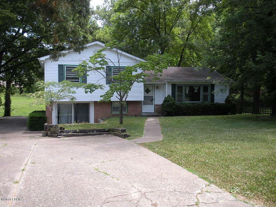 1st image of 323 S Crestview Ln