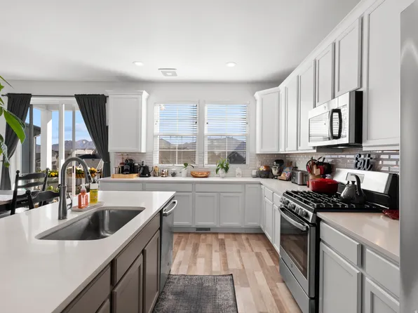 10781 S Porcini Dr, South Jordan, UT 84009