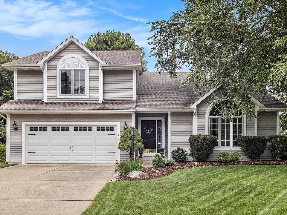 1st image of 51630 Waterford Ln
