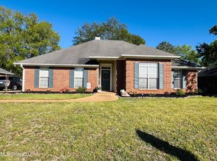 300 Peachtree St, Brandon, MS 39042