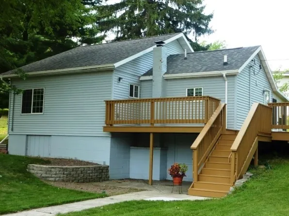 4709 Taylor Rd, Mc Farland, WI 53558