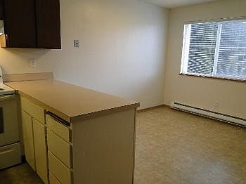 2nd image of 1725 Washington St APT 3