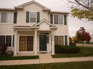 2244 Reflections Dr, Aurora, IL 60502