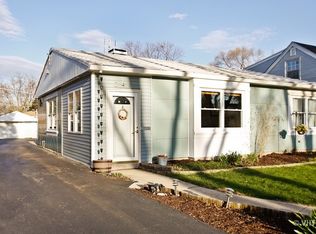 243 N Garfield St, Lombard, IL 60148
