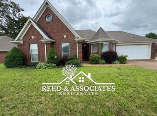 130 Oaksedge Dr, Oakland, TN 38060