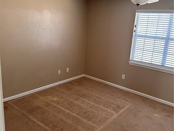 5th image of 6446 River Park Dr