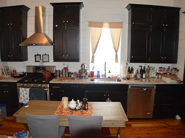 21 Amherst St — Photo 4