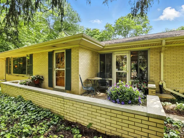 7510 Althaus Rd, Cincinnati, OH 45247