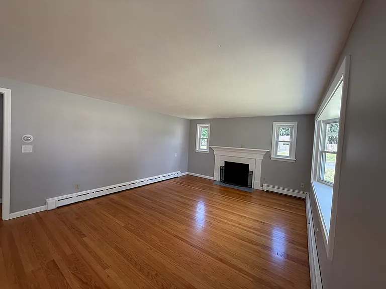 8 Starr Ln — Photo 34