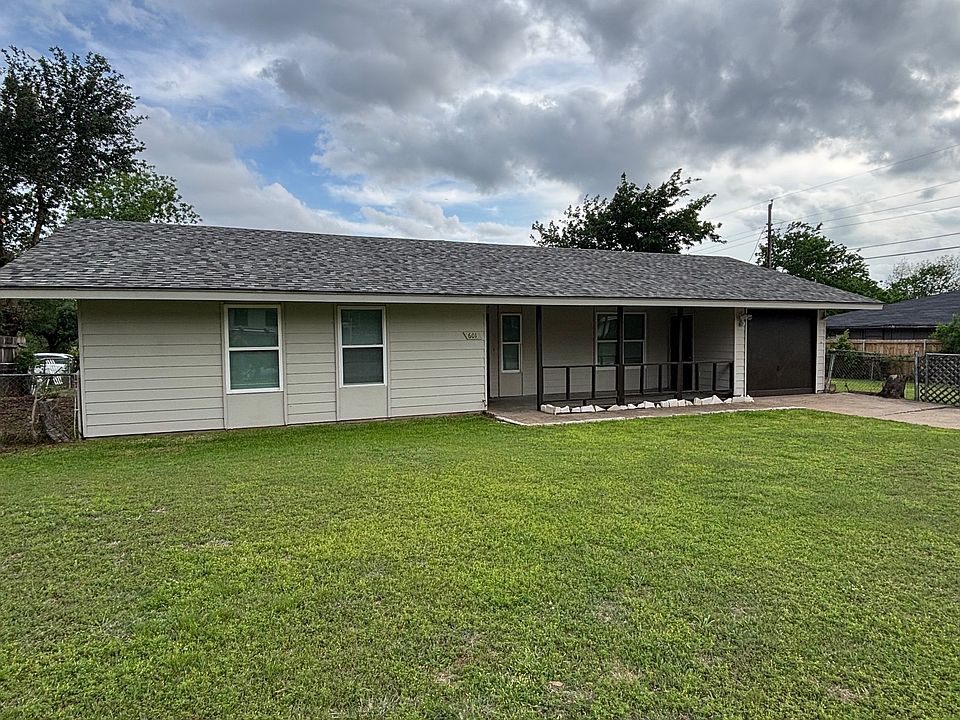1st image of 601 Faun Dr