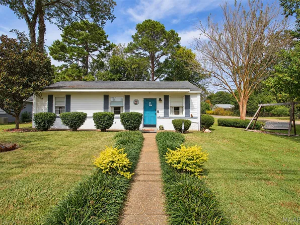989 Newton St, Prattville, AL 36066