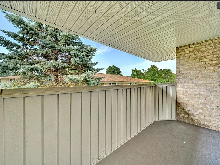 5260 Crossbow Cir #9 — Photo 20
