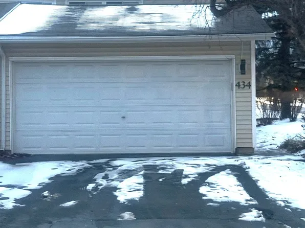 434 Dogwood Ter, Buffalo Grove, IL 60089