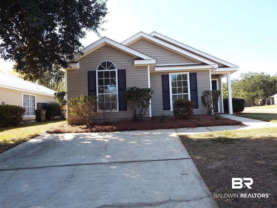 1st image of 800 Crystal Wells Ct S