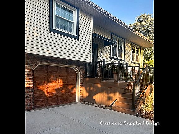 4th image of 4001 Rolling Hills Dr