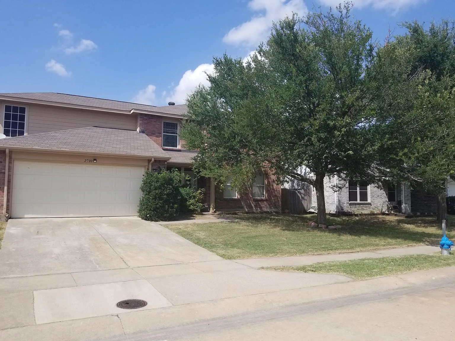 2700 Sundance Dr — Photo 1