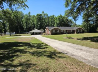 184 Timber Cove Dr, Whiteville, NC 28472